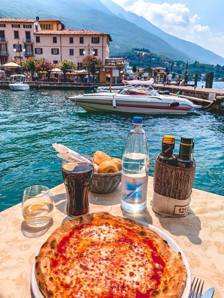 The history of Italian pizza