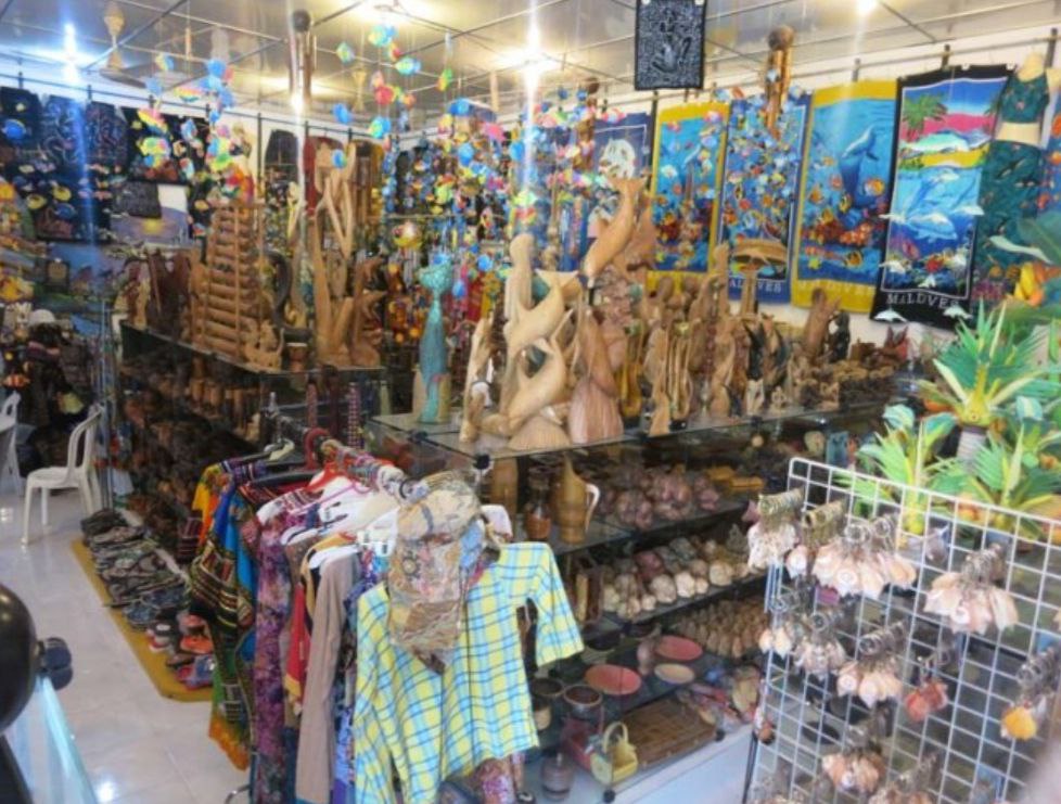 Buying in the Maldives