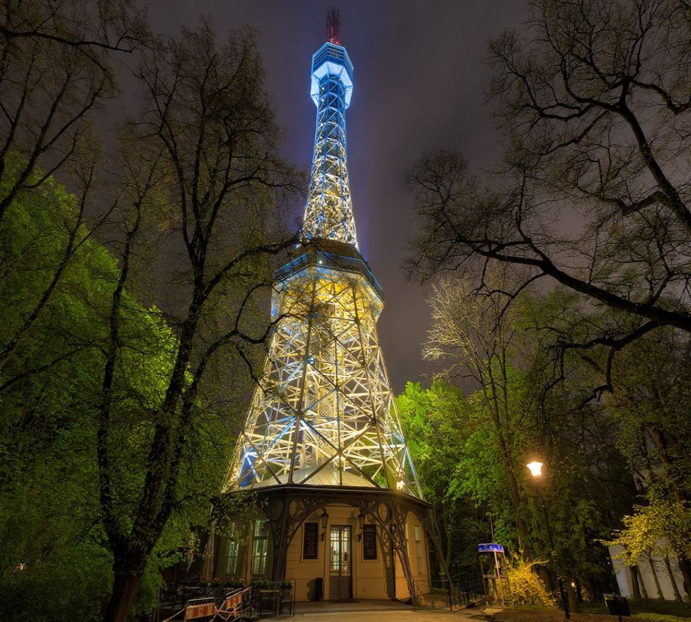 Petřínská rozhledna (Պետրշինյան աշտարակ) 