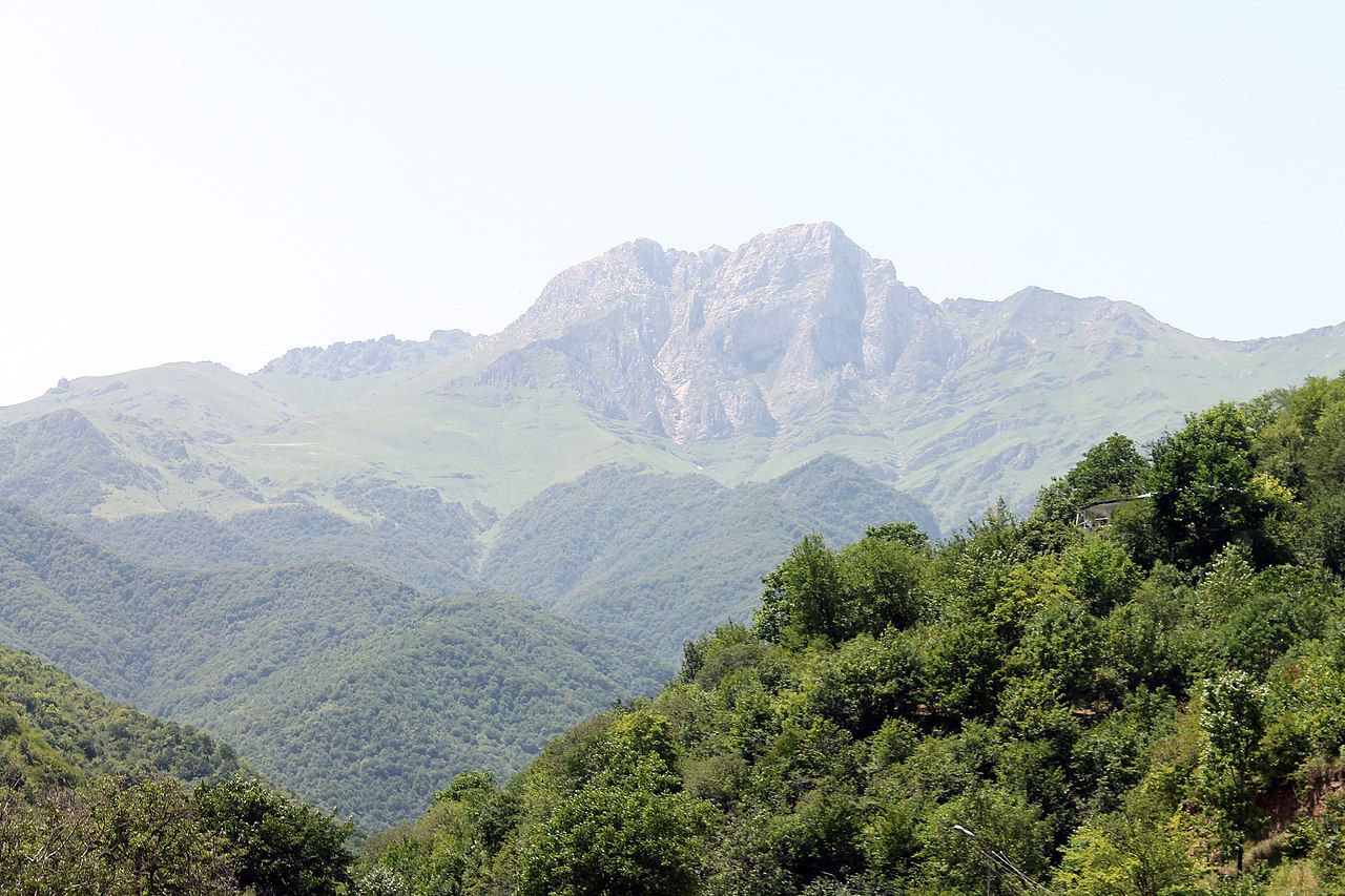  Հայաստան,Խուստուփի լեռ